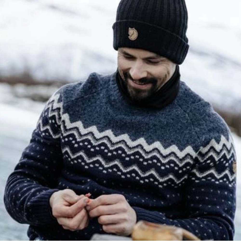 Fjalraven Double Knitted Wool Byron Beanie Winter Hat Black